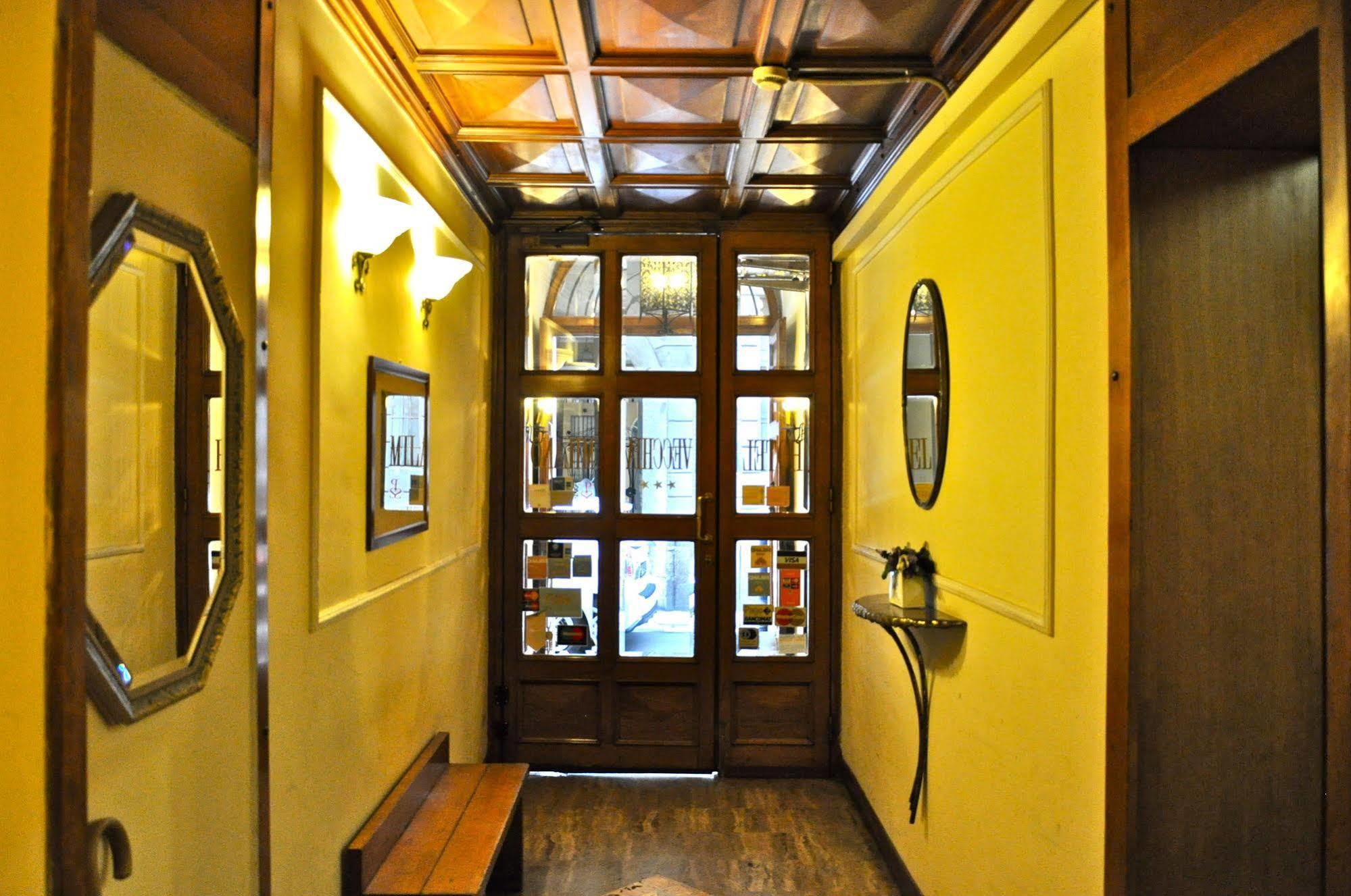 Hotel Vecchia Milano Exterior photo