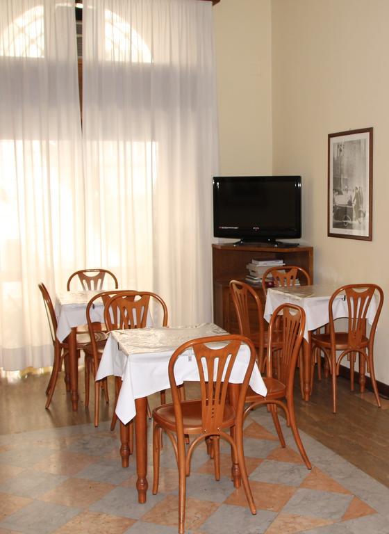 Hotel Vecchia Milano Exterior photo